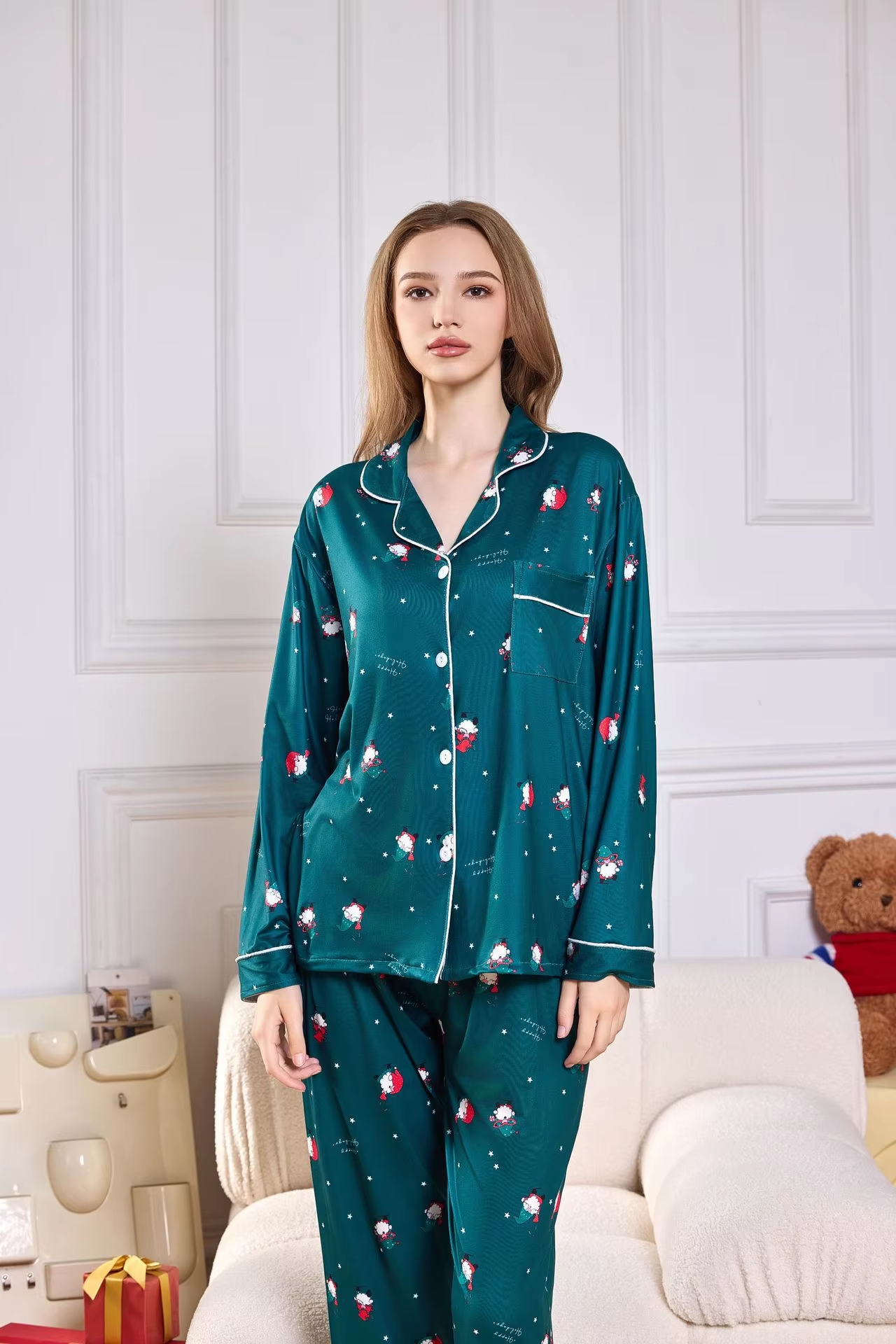 Fiona – Festive Christmas Pajama Set