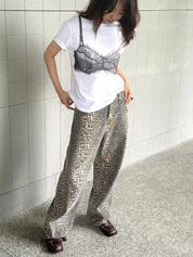 Alicia – Vintage Leopard Print Jeans