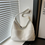 Pia – Retro Chic Tote Bag