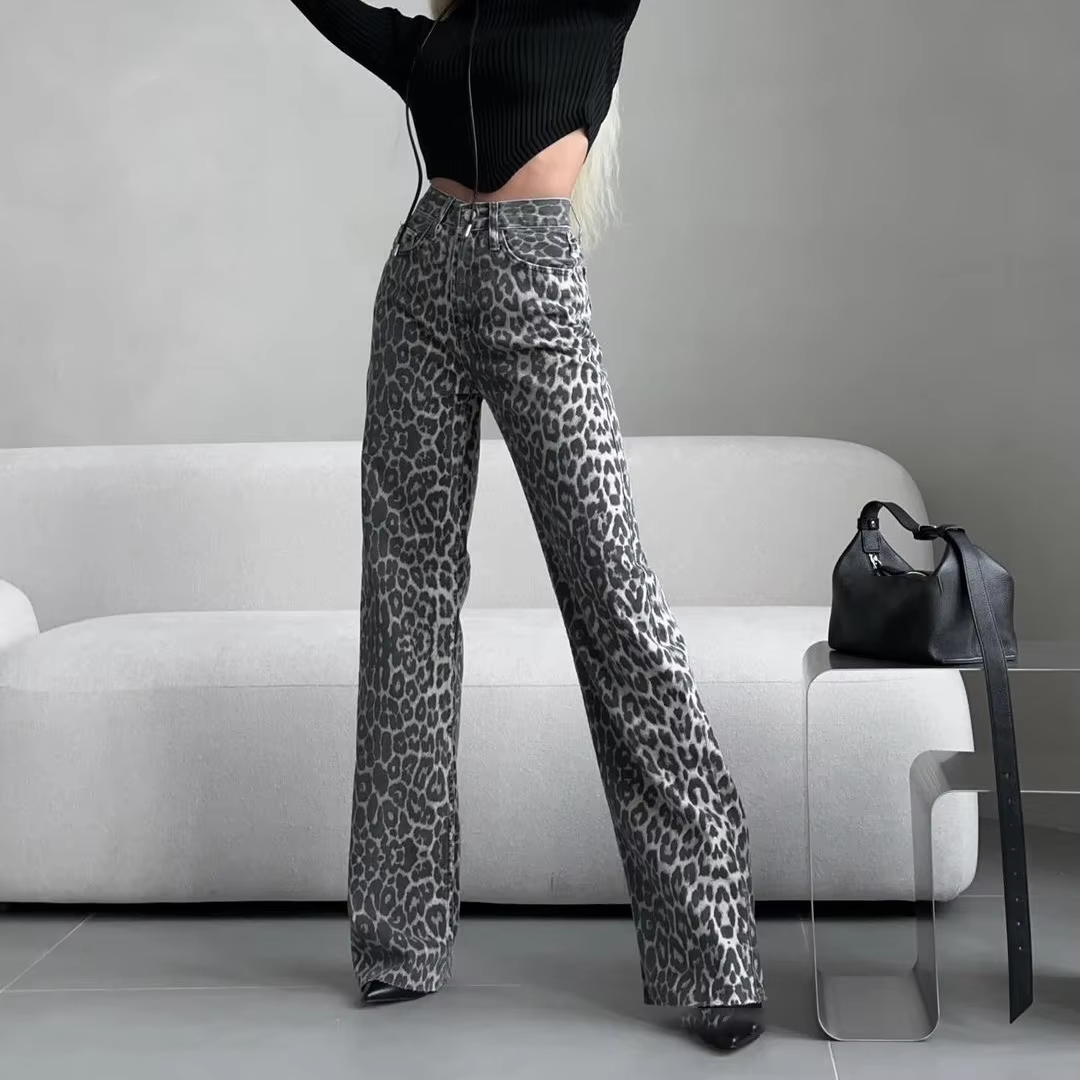 Erica – Leopard High-Waisted Pants