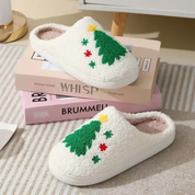 Liam & Lily – Christmas Tree Fluffy Slippers