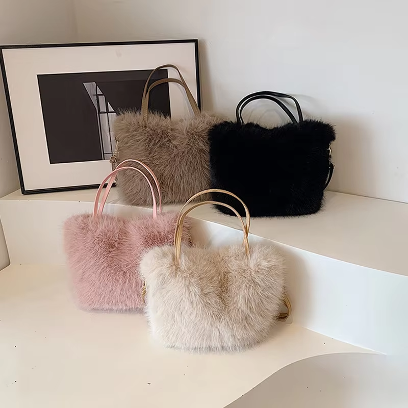 Shane – Luxury Faux Fur Shoulder Bag