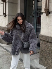 Elise – Elegant Grey Faux Fur Coat