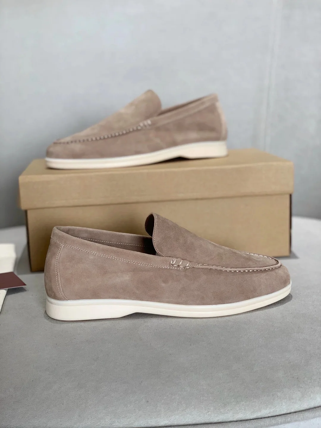 Raymond - Suede Pointed Loafers