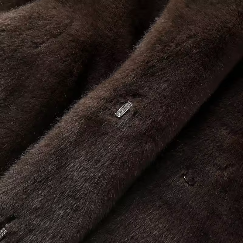 Serena – Luxury Faux Mink Fur Coat