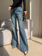 Leah – 90s Retro High-Waisted Flare Jeans