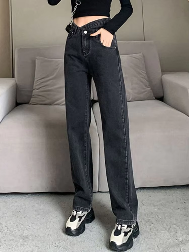 Ruby – Irregular High-Waist Straight Jeans