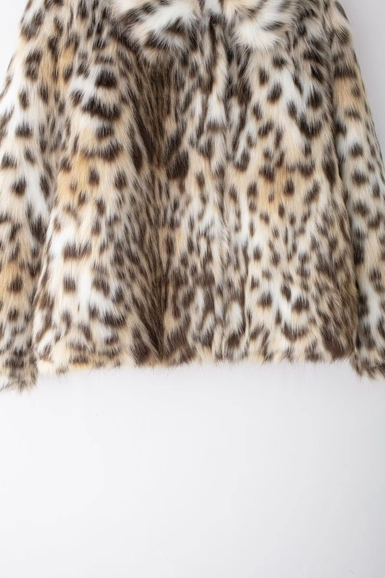 Cindy – Leopard Print Faux Fur Coat