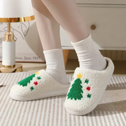 Liam & Lily – Christmas Tree Fluffy Slippers